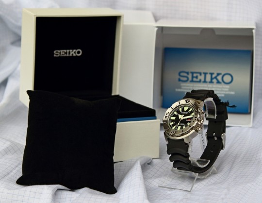 Seiko Monster - obsah balení.